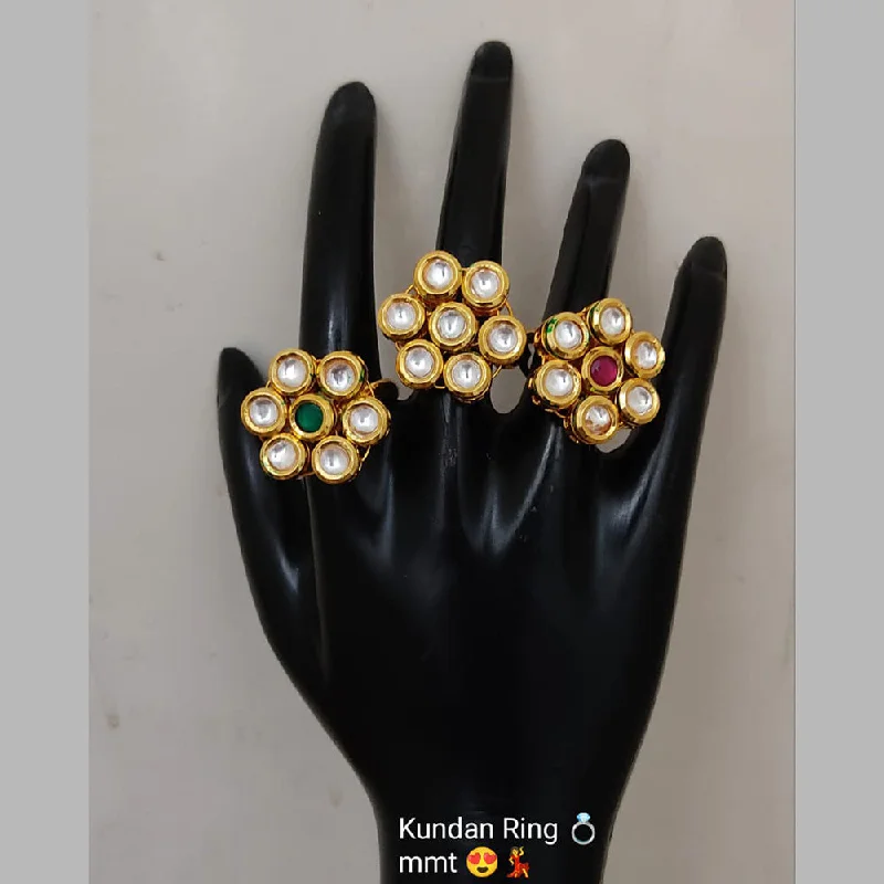 Lucentarts Jewellery Gold Plated Kundan Stone Rings