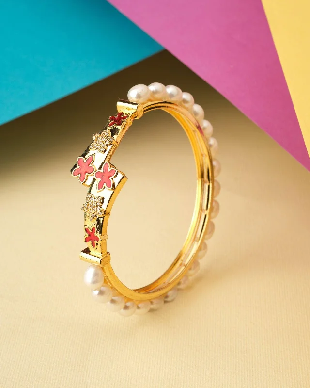 Twinkling Stars Pearl Bangle