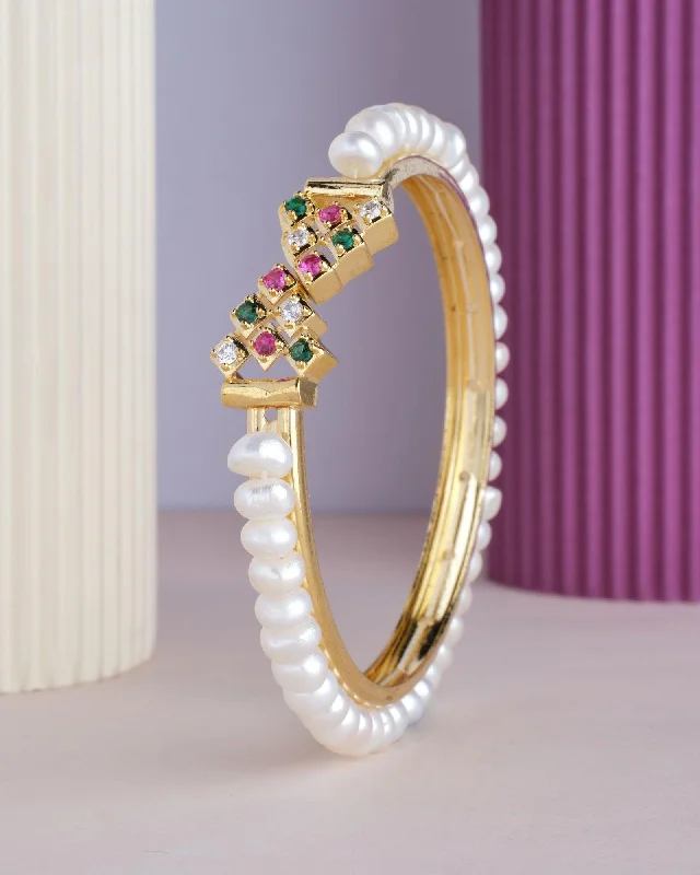 Trendy White Pearl Bangle