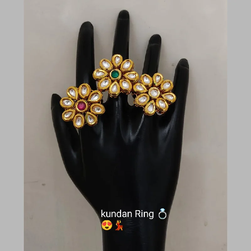 Lucentarts Jewellery Gold Plated Kundan Stone Rings