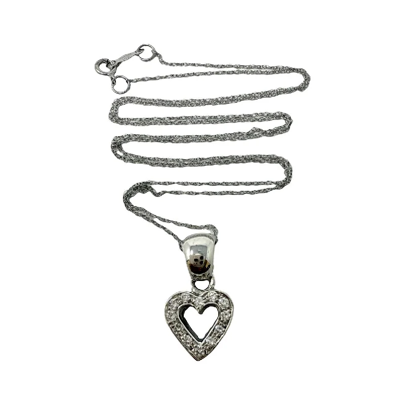 18K White Gold Diamond Heart Pendant Necklace